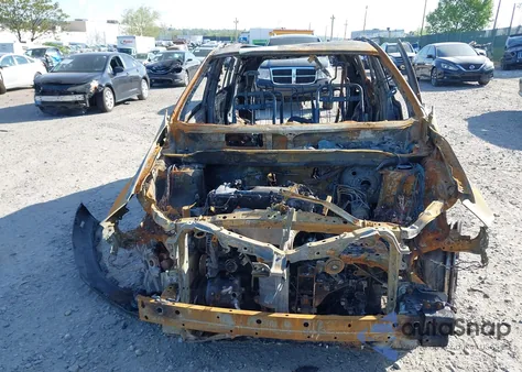 2017 Toyota Rav4 Se z USA, uszkodzony, nr VIN 2T3JFREV7HW647420